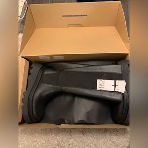 Women’s Zara Black Lug Sole Leather Boots with Tags New